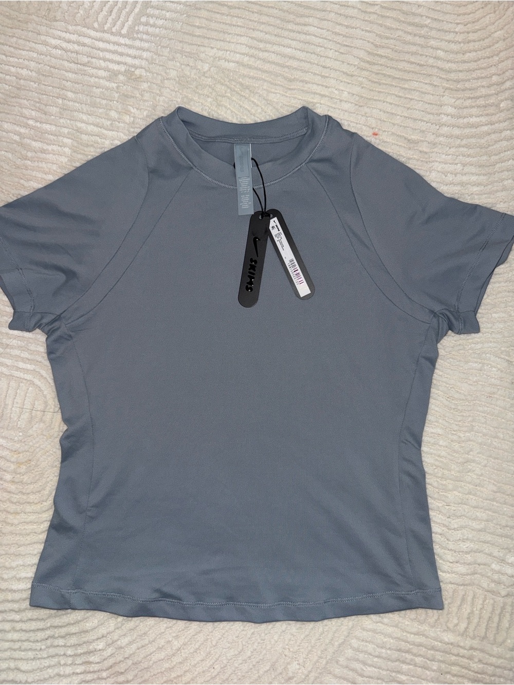 NIKE SKIMS airy Short-Sleeve Crew Neck Tee in Blue - M